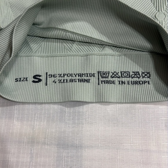 (A1) Prozis Women's Short Sports T-Shirt, Size S - Picture 7 of 10